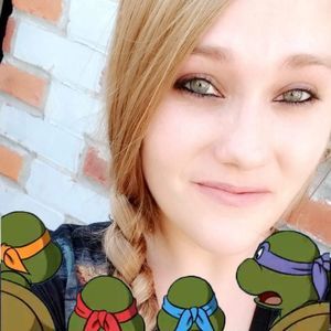 Meet your Posher, Connie